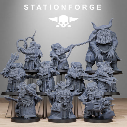 3D Printed Corrupted Guard Dwarves by StationForge Miniatures